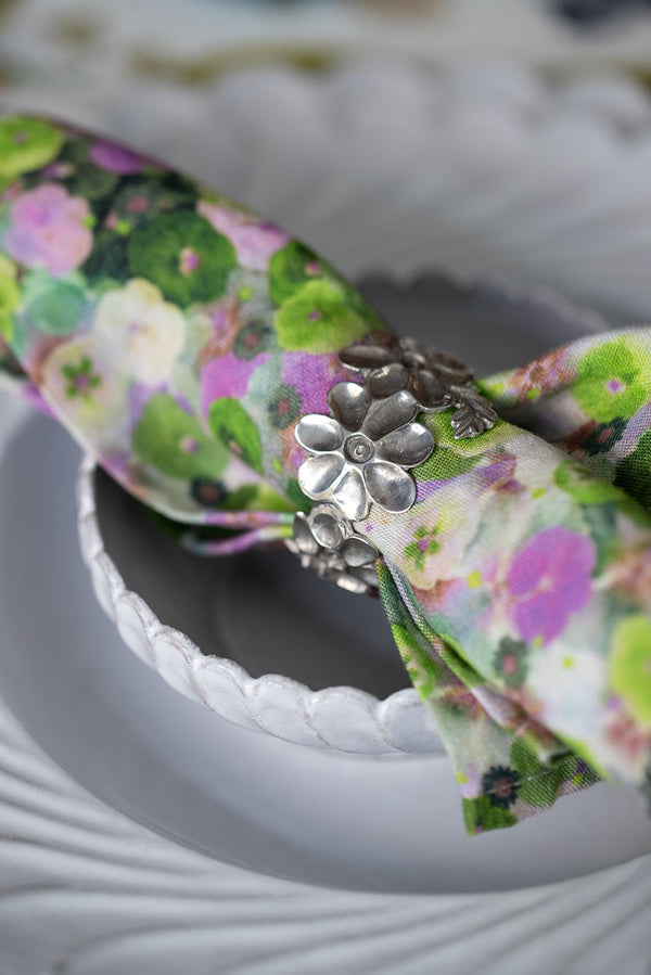Summerill & Bishop Lilacs Pewter Napkin Ring In Silver