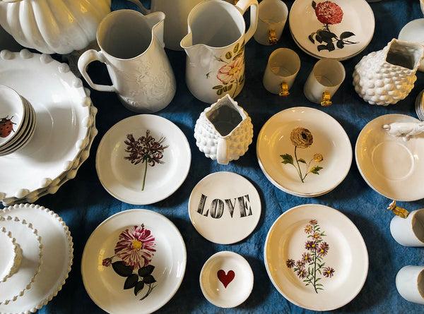 Summerill & Bishop Lord Willoughby's Auricula Flower Plate By Astier De Villatte 22cm