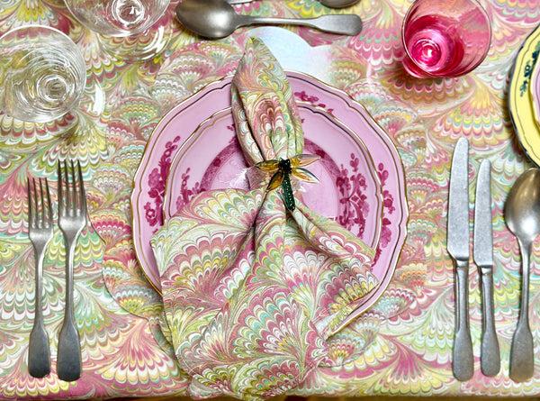 Summerill & Bishop 'Marble Fan' Scalloped Cork-backed Placemat 34cm