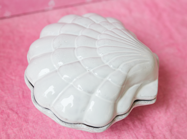 Summerill & Bishop Shell Box By Astier De Villatte 13.5cm