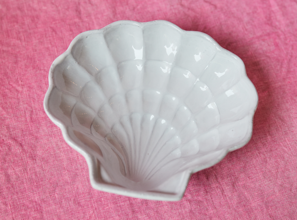 Summerill & Bishop Shell Dish By Astier De Villatte 13.5cm
