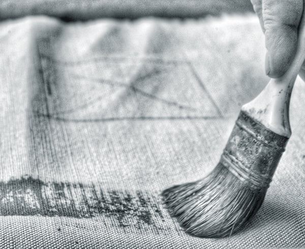 Summerill & Bishop Alphabet Napkin 'O' In Gold 50x50cm