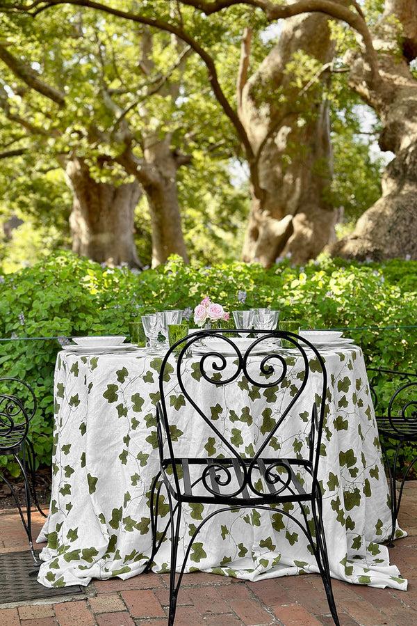 Summerill & Bishop 'Ivy' Round Linen Tablecloth 260cm