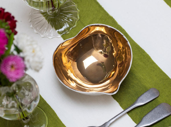 Summerill & Bishop White Porcelain Heart Bowl Shine Gold 11cm