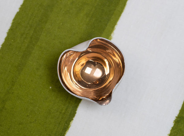 Summerill & Bishop White Porcelain Heart Bowl With Gold Interior 5cm