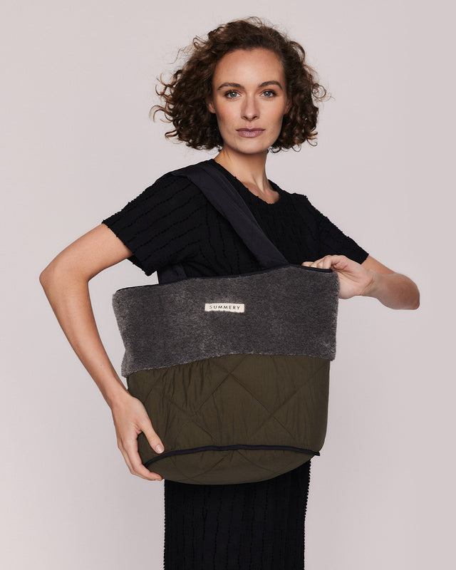 summery copenhagen HARLOW QUILTED BUCKET TOTE IN KHAKI