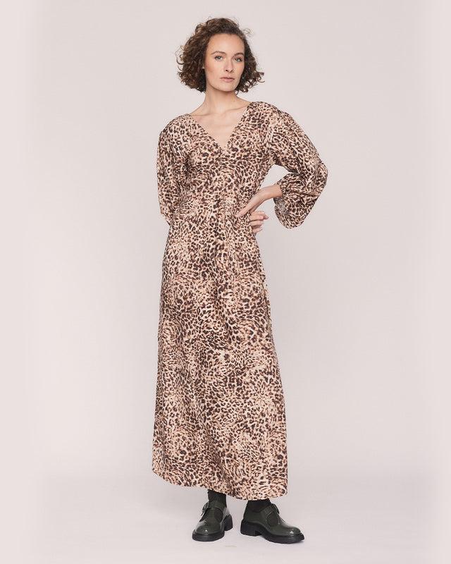 Summery Copenhagen AVRIL FLARE MAXI DRESS IN SAND