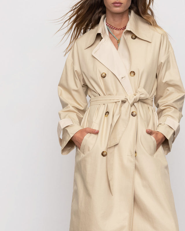 Summery Copenhagen DANIEL TRENCH COAT IN SAND