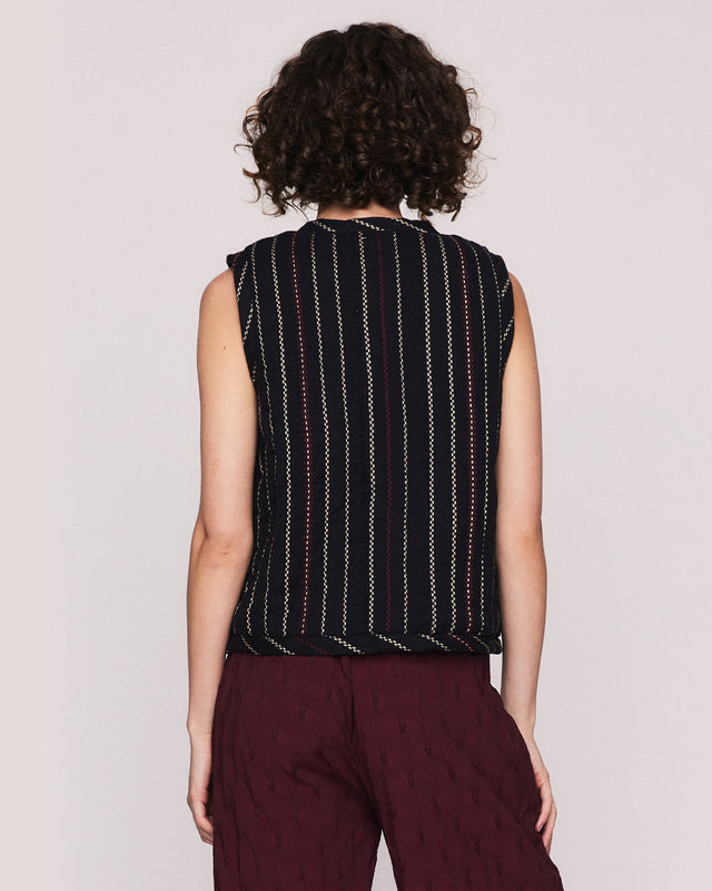 Summery Copenhagen ELAINE QUILTED VEST IN BLACK