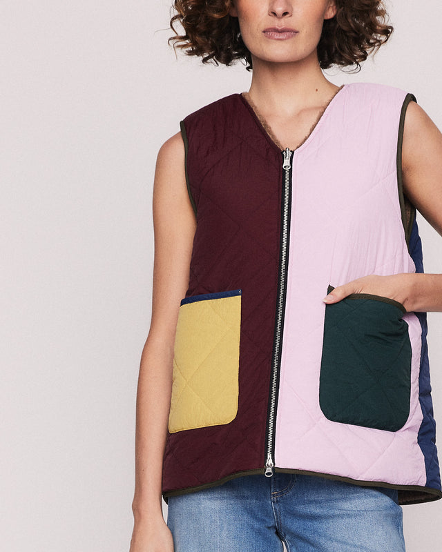 Summery Copenhagen HARLOW QUILTED VEST IN MULTI