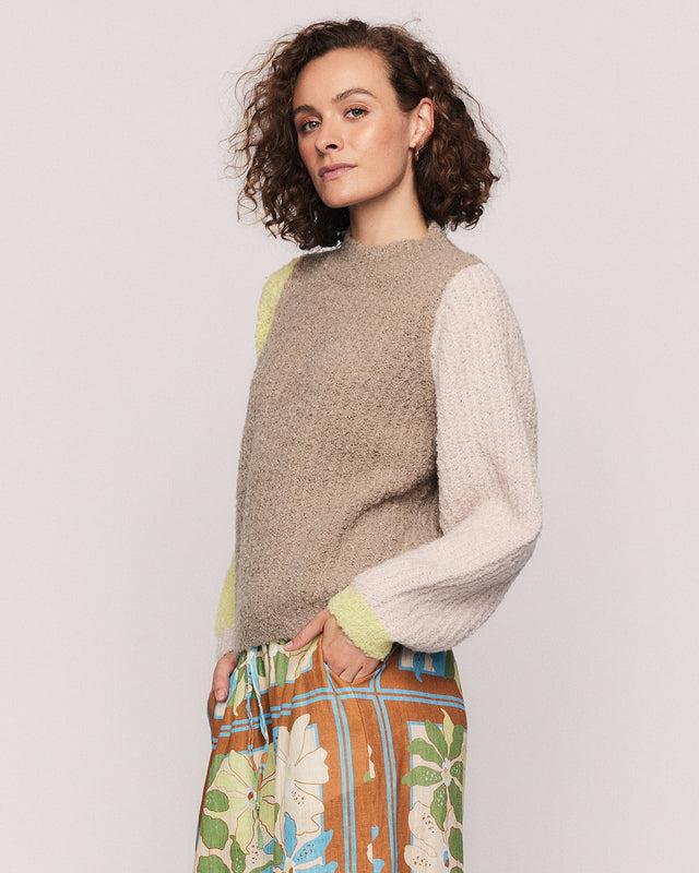 Summery Copenhagen KHOLE O-NECK IN TAUPE