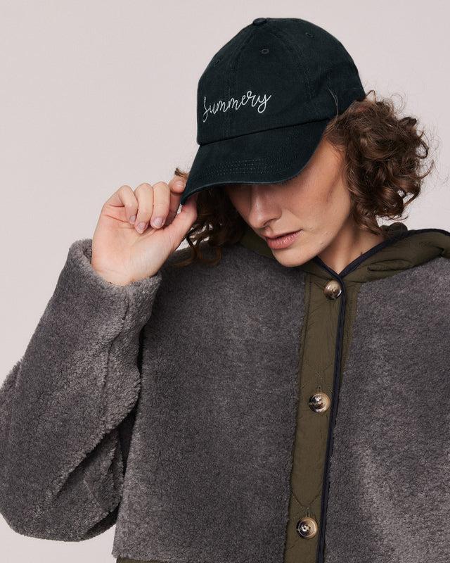 Summery Copenhagen SMOKE LOGO CAP IN BLACK