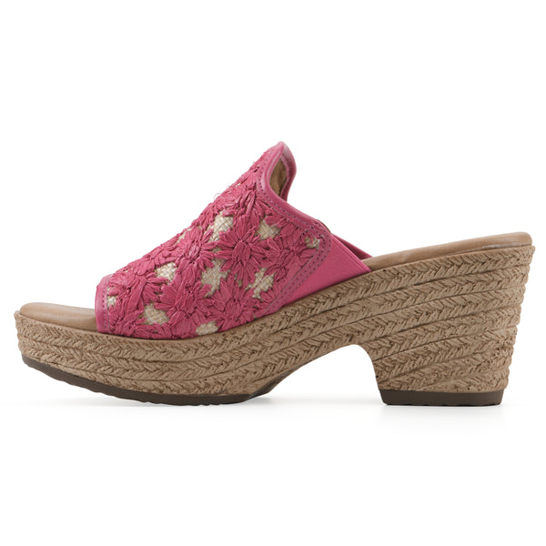 Summit By White Mountain Bizzie Heeled Sandal - Magenta Fabric