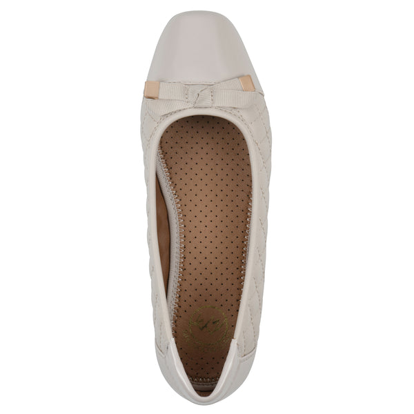 Summit By White Mountain Bocah Flat - Eggshell Faux Leather