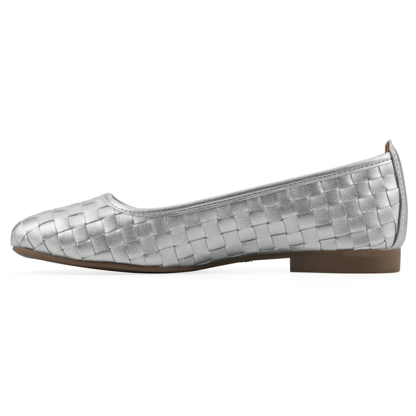 Summit By White Mountain Boccie Flat - Silver Faux Leather