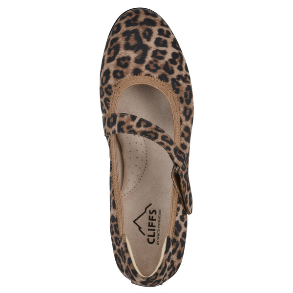 Summit By White Mountain Carwen Flat - Tan Leopard Nylon