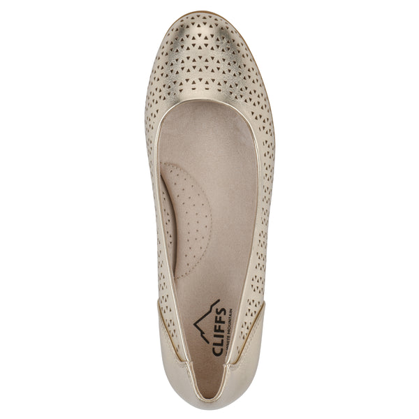 Summit By White Mountain Cindy Flat - Pale Gold Metallic