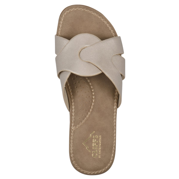 Summit By White Mountain Fortunate Sandal - Gold Metallic