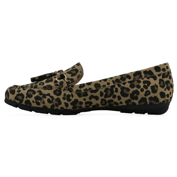 Summit By White Mountain Gush Loafer - Tan Leopard Print