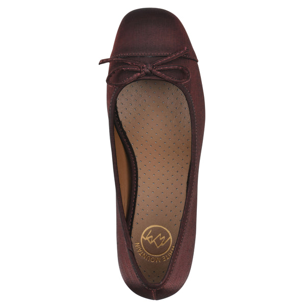 Summit By White Mountain Lately Heel - Merlot Shimmer Fabric