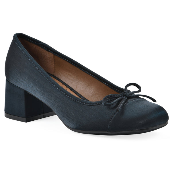summit by white mountain Lately Heel - Midnight Blue Shimmer Fabric