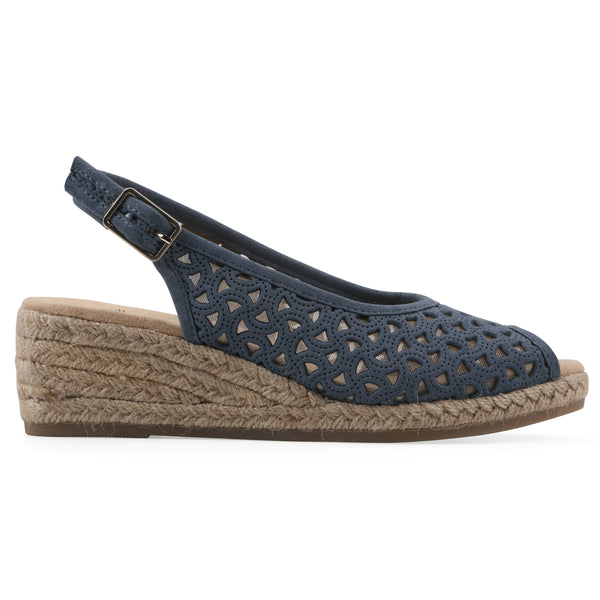 Summit By White Mountain Maize II Wedge - Blue Raspberry