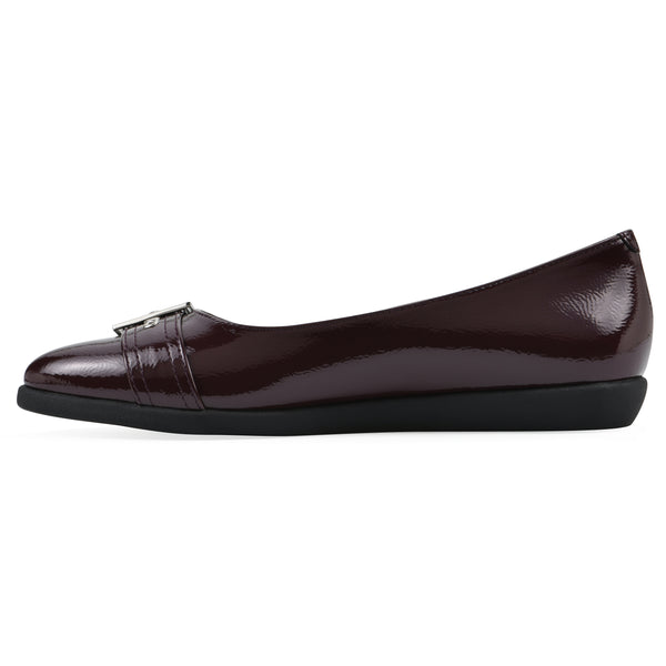 Summit By White Mountain Miliani Flat - Oxblood Patent