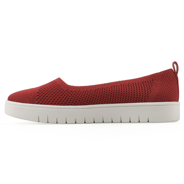 Summit By White Mountain Naveen Sneaker - Cruella Red Fabric
