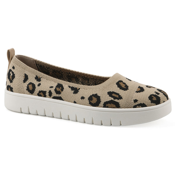 summit by white mountain Naveen Sneaker - Leopard Fabric