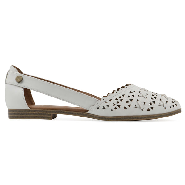 Summit By White Mountain Nobler Flat - White Faux Leather