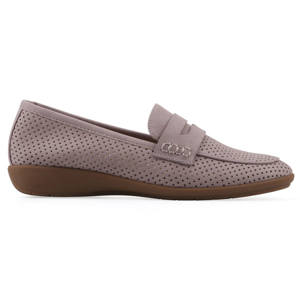Summit By White Mountain Samson Loafer - Lavender Fabric