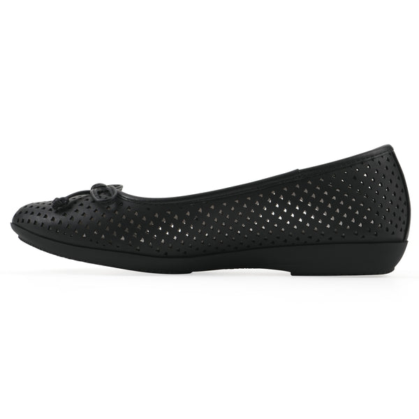 Summit By White Mountain Carris Ballet Flat - Black
