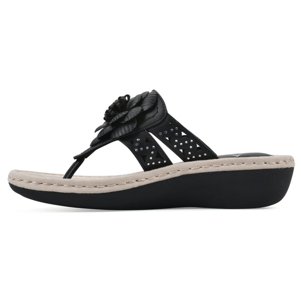 Summit By White Mountain Cynthia Sandal - Black