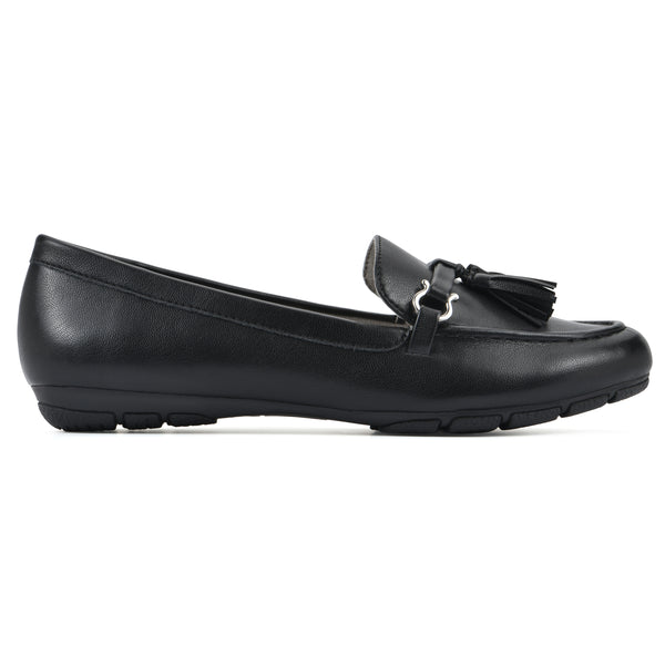Summit By White Mountain Gush Loafer - Black