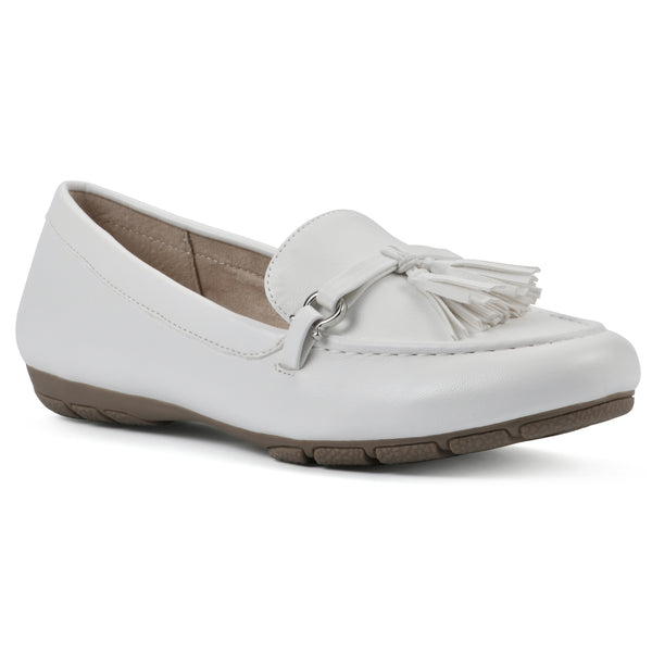 summit by white mountain Gush Loafer - White