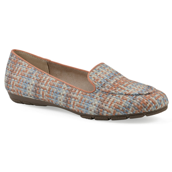 summit by white mountain Gutsy Loafer - Multi Raffia