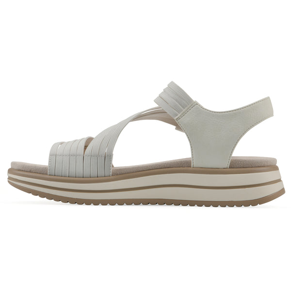 Summit By White Mountain Hapford Sandal - White