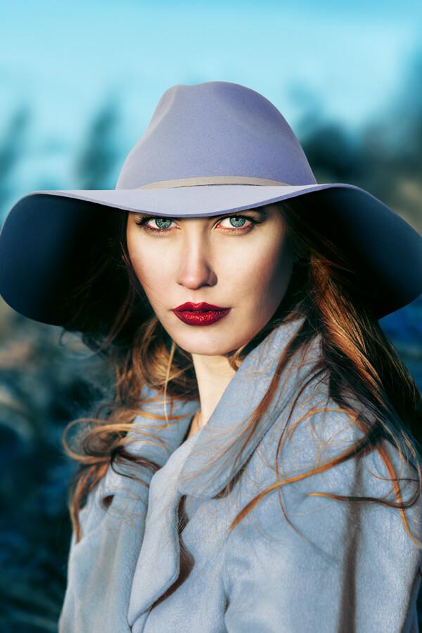 Sun N Sand Women's Wool Felt Safari Faux Suede Trim | AD1397