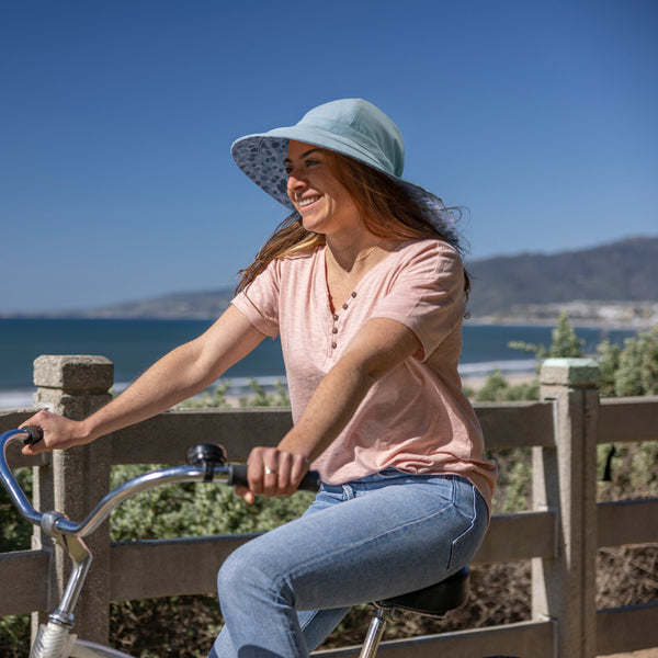 Sunday Afternoons Natural Blend Cape