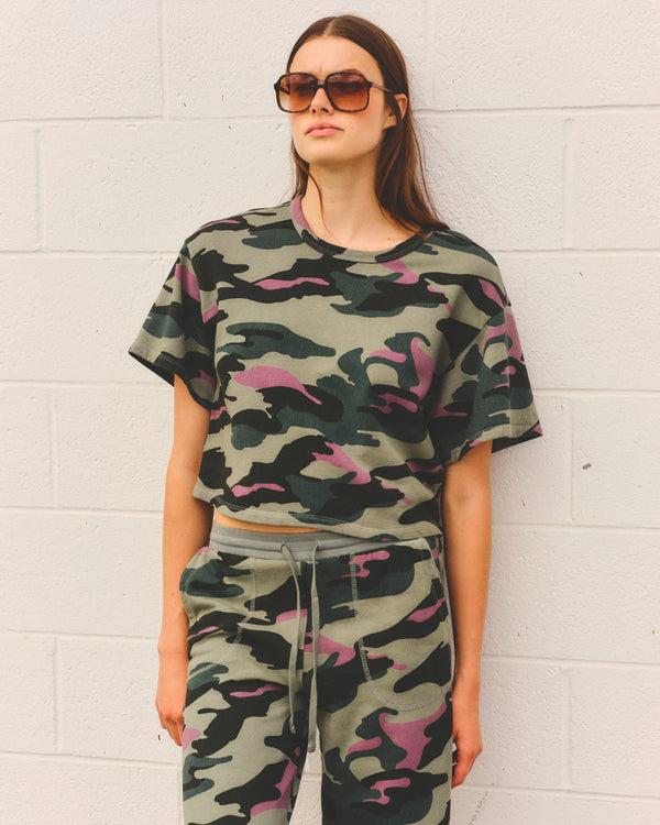 sundry Sundry Cropped Sweatshirt Tee in Signature Green