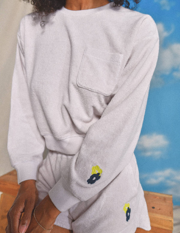 Sundry Sundry Floral Embroidery Loop Terry Short In Oyster