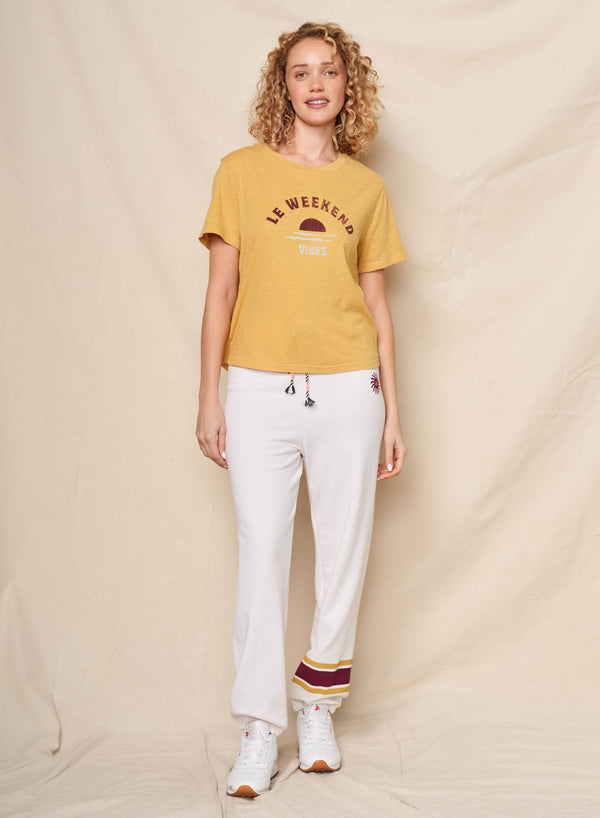 sundry Sundry Le Weekend Short Sleeve Boxy Crew Tee in Daffodil