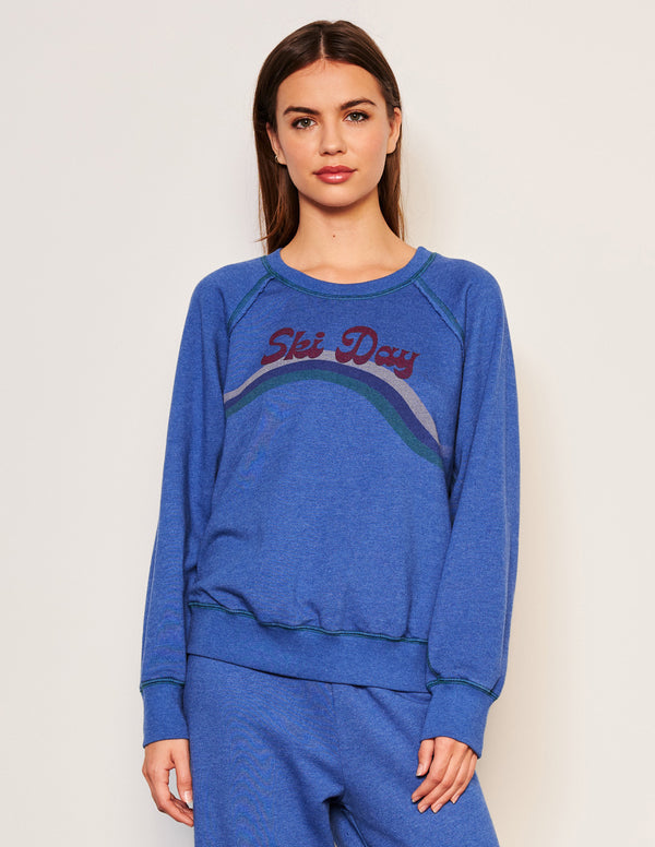 sundry Sundry Ski Day Raglan Sweatshirt in Symphony