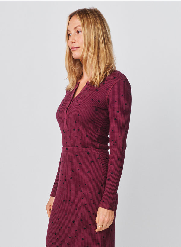 Sundry Sundry Stars Long Sleeve Henley In Mulled Wine