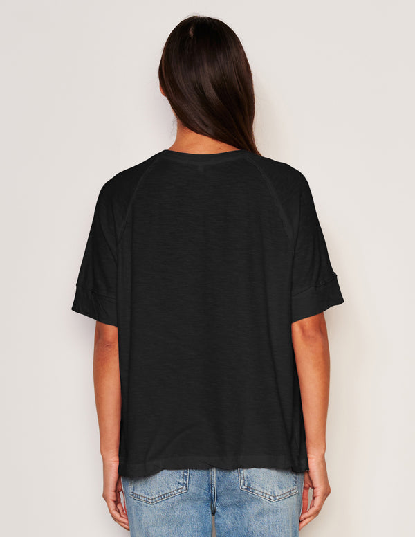 Sundry Sundry Boyfriend Tee In Black