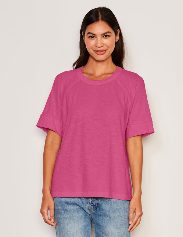 sundry Sundry Boyfriend Tee in Cranberry