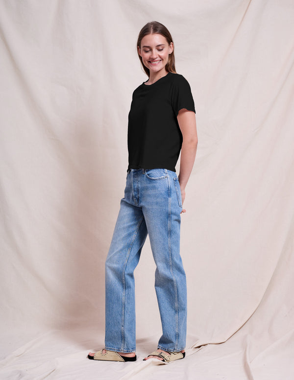 Sundry Sundry Crew Neck Tee In Black