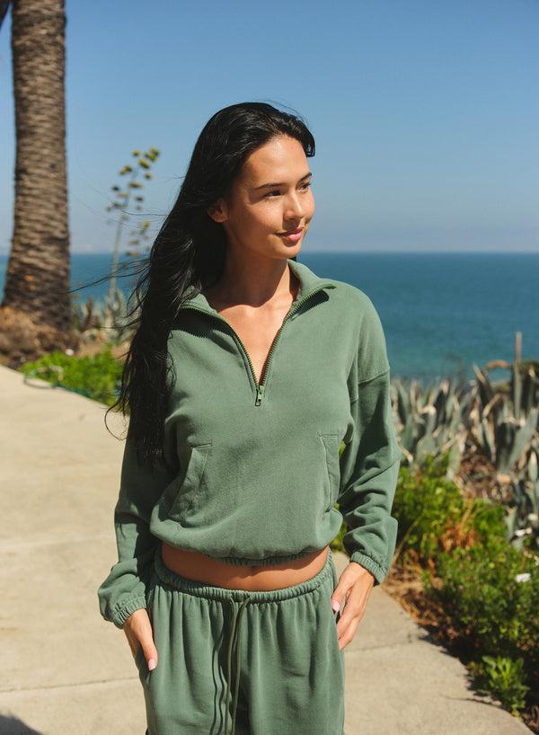 sundry Sundry Half Zip Academy Sweatshirt in Loden