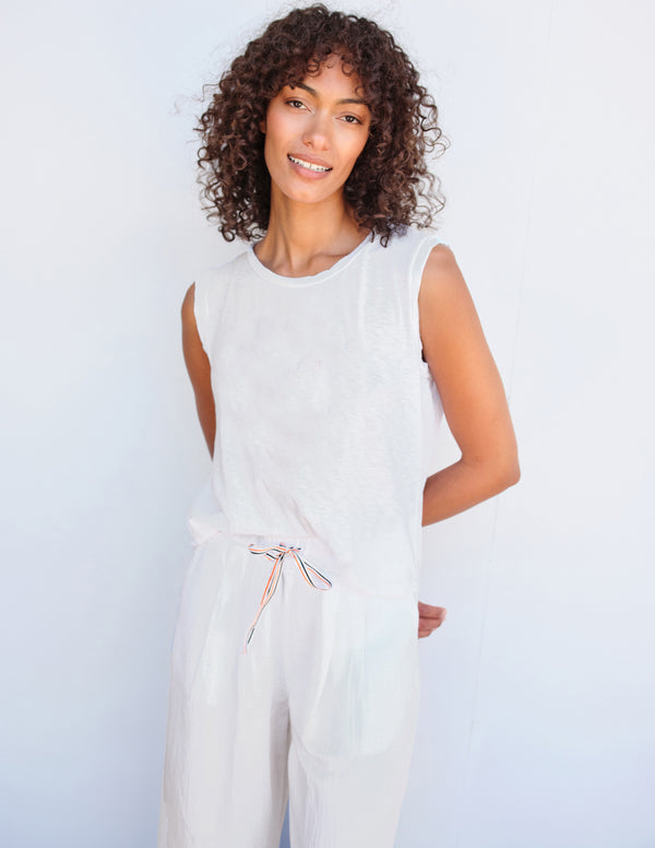 sundry Sundry Muscle Tank in Cream