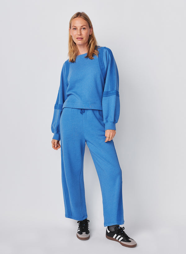 sundry Sundry Raw Seamed Sweatshirt in Blue Ice